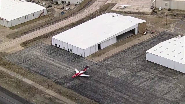 Plane stolen from Addison flight school; pilot killed in crash