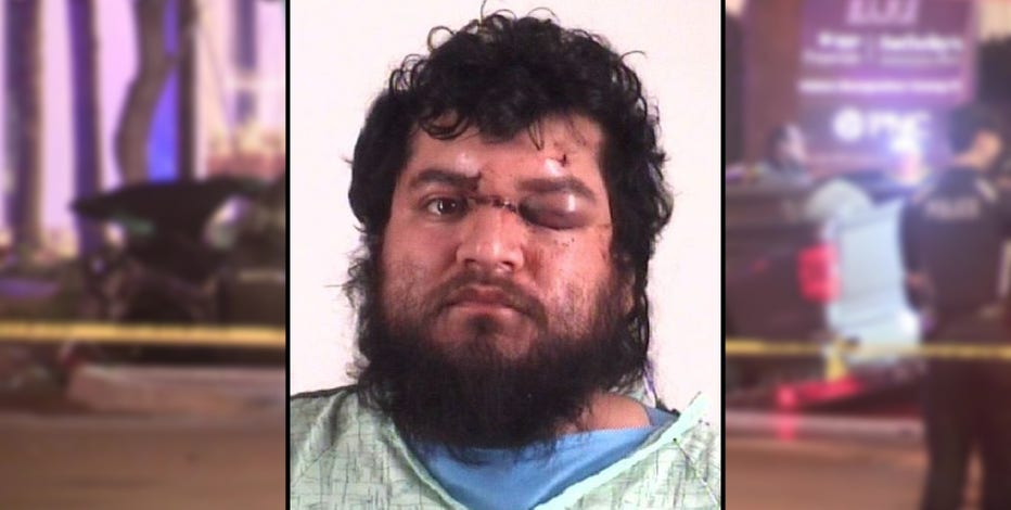 Suspected drunk driver hit 2 pedestrians during police chase, Fort Worth police say