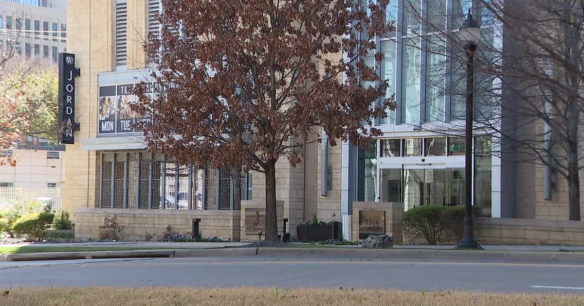 Man found dead in Uptown Dallas apartment trash chute, records show ...