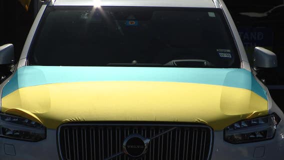 Rally held in Dallas to show support for Ukraine on 2-year anniversary of Russia's invasion