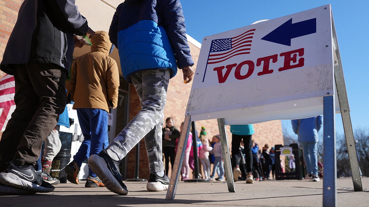 Live Super Tuesday election results, state by state