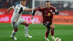 NY Red Bulls beat FC Dallas 2-1 in home opener