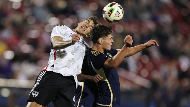 Vancouver Whitecaps score 3 first-half goals to beat Dallas 3-1