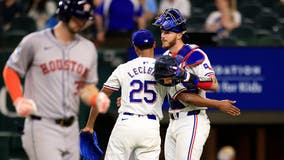 Seager helps break open game with RBI single after 2-run error as Rangers beat Astros 7-2