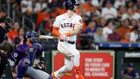 Tucker, Altuve combined for 5 RBIs as Astros use big 7th inning to down Rangers, 9-2