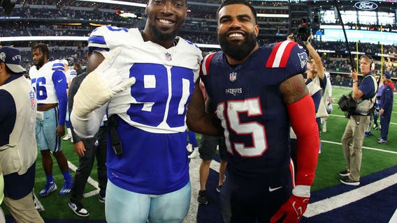 Ezekiel Elliott officially signs deal to return to Dallas Cowboys