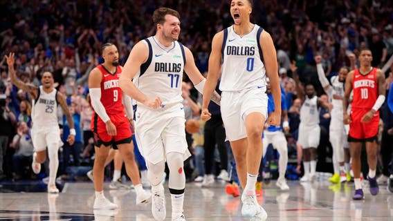 Irving scores 48, Exum forces OT with buzzer-beating 3 as Mavs rally past Rockets 147-136