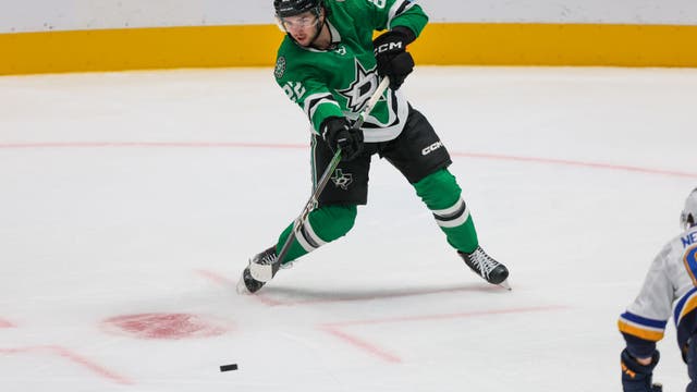 Dallas Stars call up top prospect Mavrik Bourque