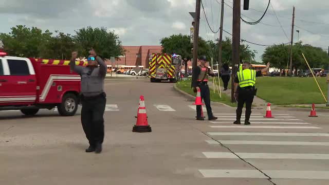 Arlington Bowie High School shooting: Student killed, classmate in custody