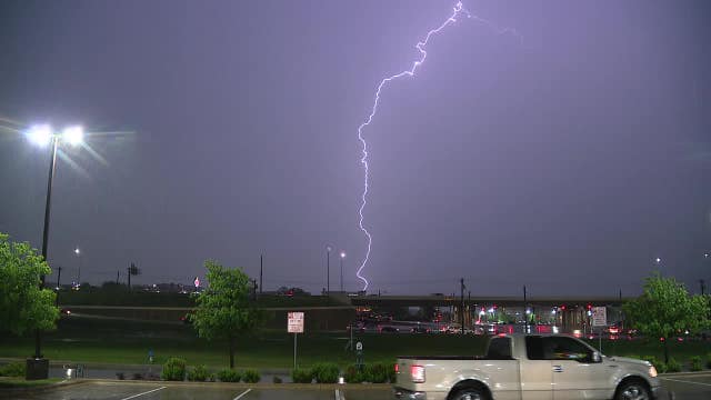 Dallas weather: Severe storm chances move east of the Metroplex