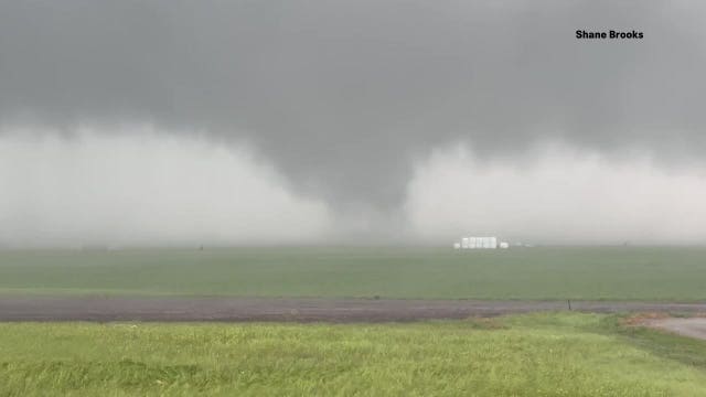 Dallas Weather: Tornado damages several homes in Navarro County