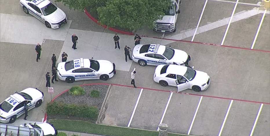 Mesquite police chase ends with 5 suspects arrested in Plano