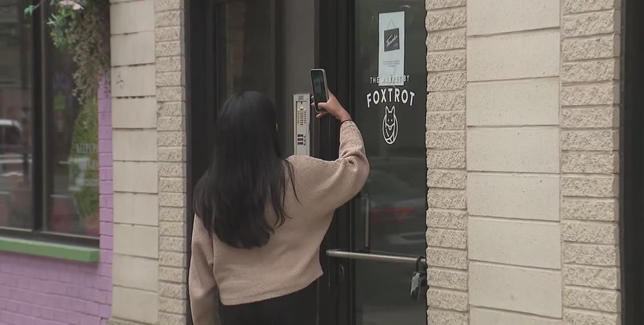 Dom's, Foxtrot close stores in Chicago, nationwide months after merger