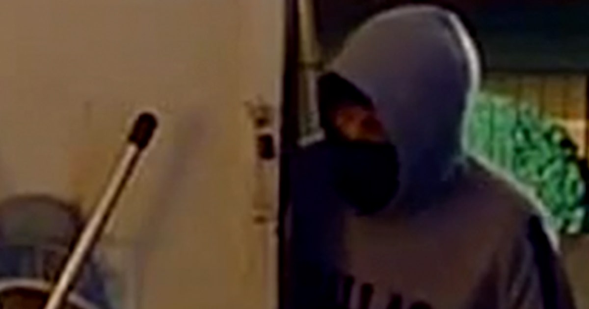 Dallas shooting: Police look to identify suspect in deadly Red Bird ...