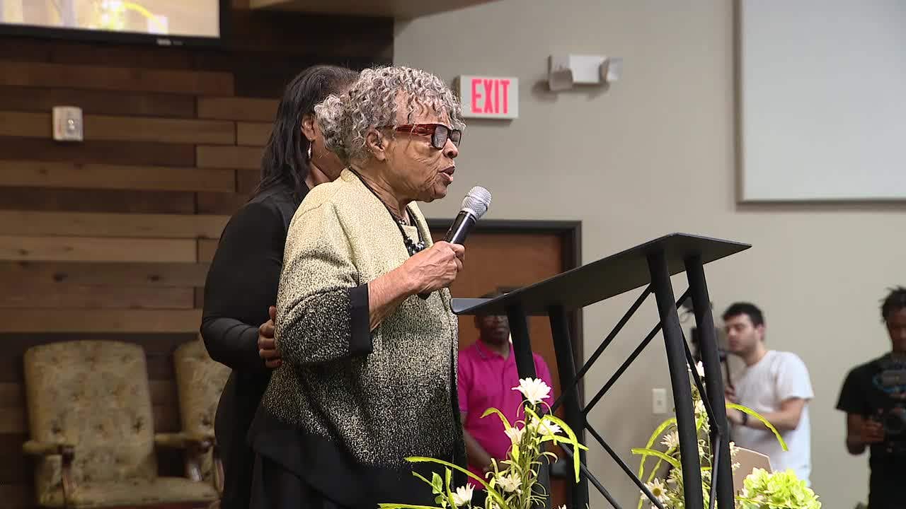 Opal Lee returns to Fort Worth after Ohio hospitalization Opal Lee returns to Fort Worth after Ohio hospitalization