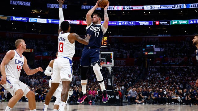 Luka Doncic scores 35 points, leads Mavericks to 123-93 victory and 3-2 series lead over Clippers