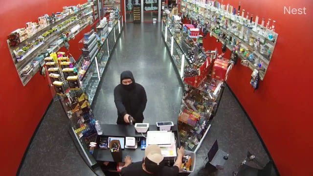 VIDEO: Fort Worth vape shop armed robbery caught on camera