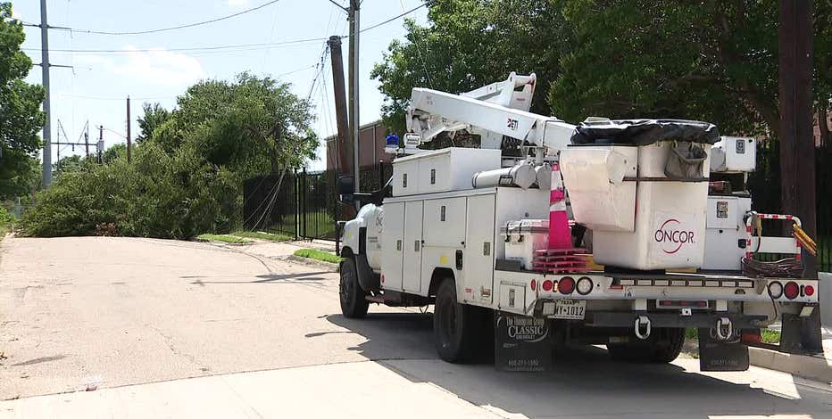 Power outages: Crews will work 'through the weekend' to restore power, Oncor says