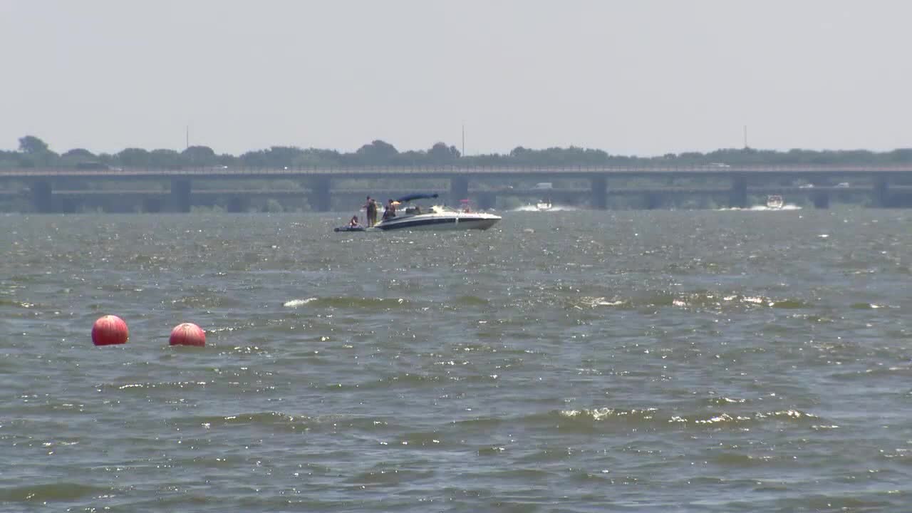 48-year-old man drowns after falling into Lake Lewisville