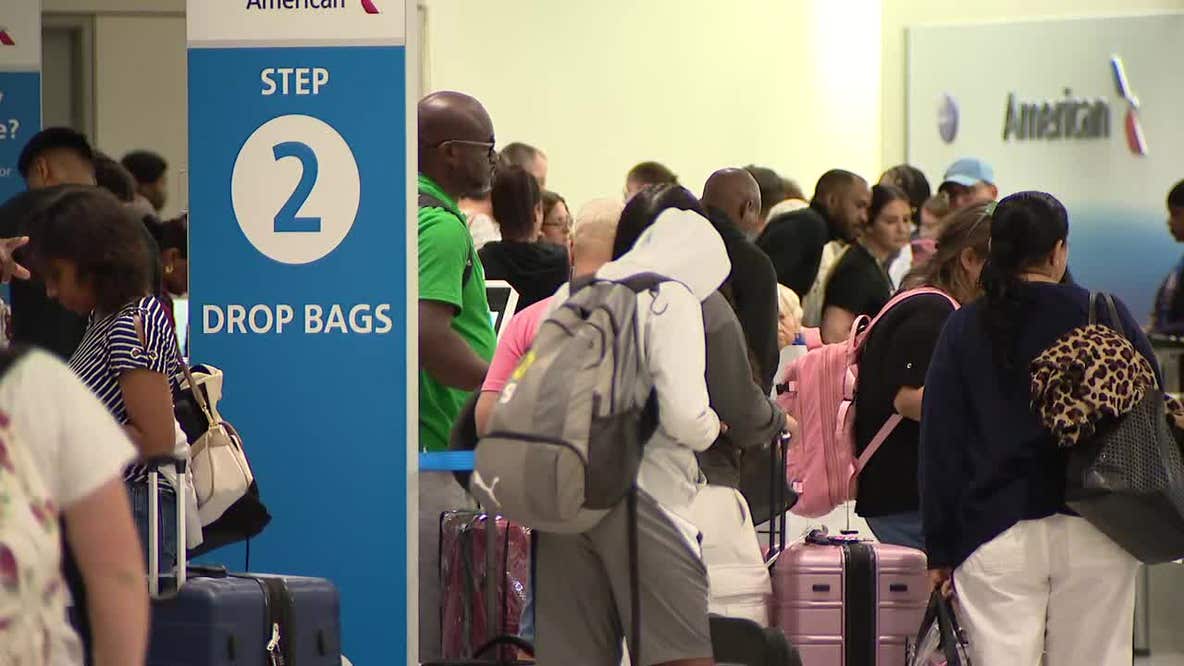 Headed to the airport? Check TSA wait times and construction delays as record-breaking holiday rush begins