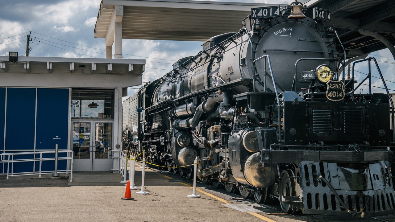 Big Boy locomotive chugging through North Texas this week Big Boy locomotive chugging through North Texas this week