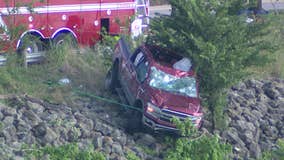 2 killed, 1 critically injured in Garland crash