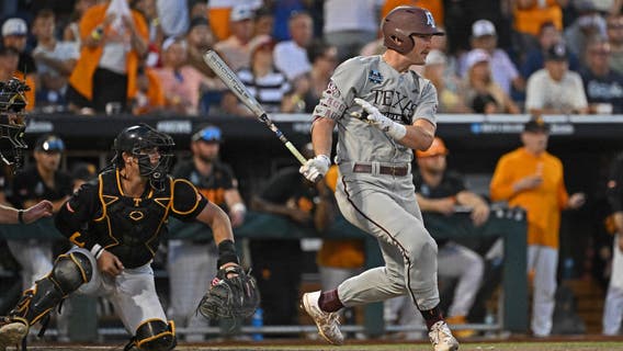 Tennessee earns first national title in baseball with 6-5 win over Texas A&M