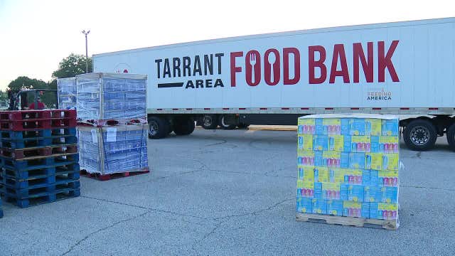 Tarrant Area Food Bank handing out 'Dinner for Dads'