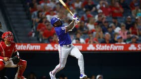 Adolis García’s HR in 8th inning gives Rangers 5-4 victory over Angels and extends win streak to 5