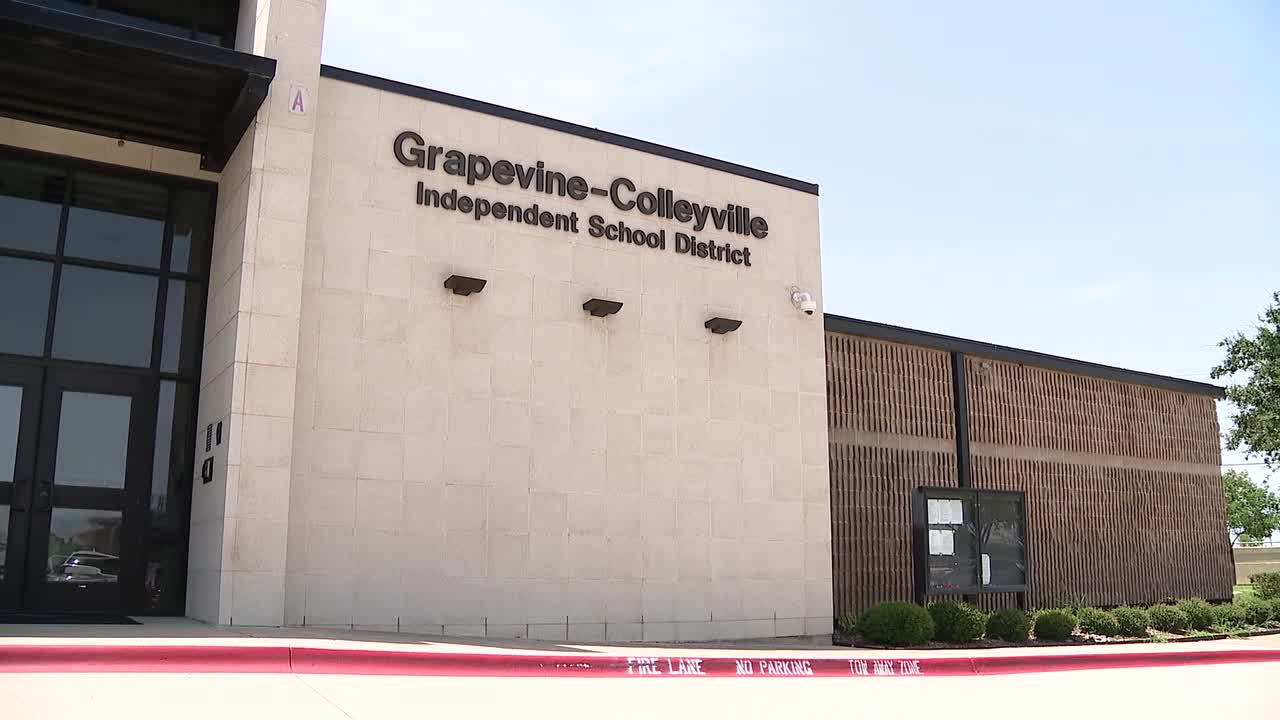 Community accuses GCISD of flawed data in school closure fight