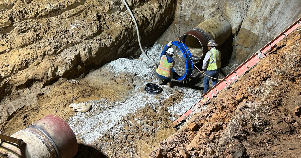 Fort Worth water main break damages homes | FOX 4 Dallas-Fort Worth
