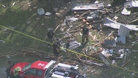 Waxahachie home explosion injures 2