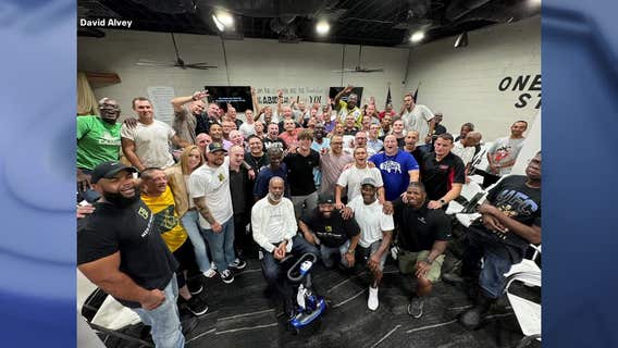 Jesuit Dallas football kicker dedicates season to raise money for faith-based recovery program