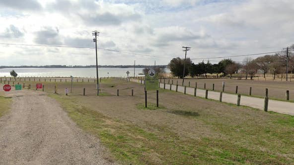 Man drowns trying to save teen at Lake Waxahachie