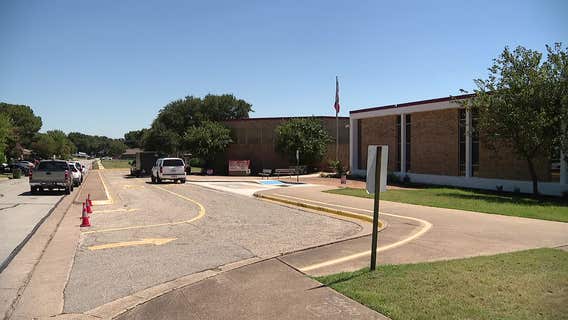 Arlington police say allegations of teacher tying up students, taping mouths shut are false