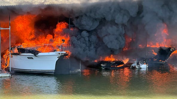 Grapevine Lake fire: 10 boats damaged at Silver Lake Marina