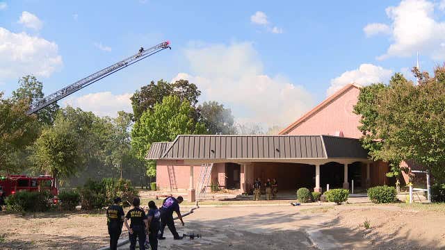 Vacant church catches fire in Dallas' Lake Highlands neighborhood
