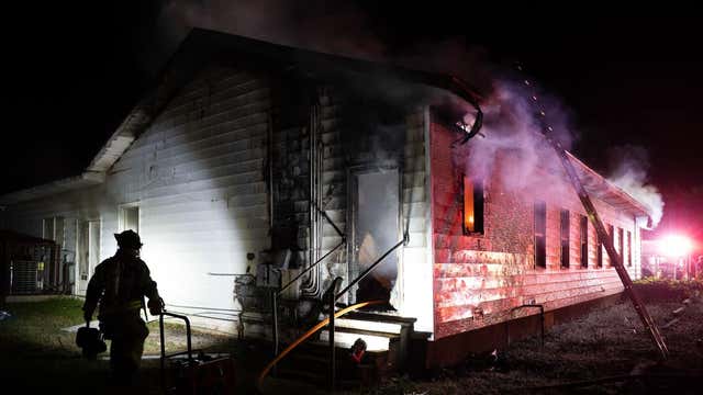 Fort Worth church catches fire early Sunday morning