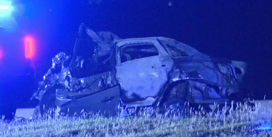 Family of 4, woman killed in wrong-way crash in Fort Worth