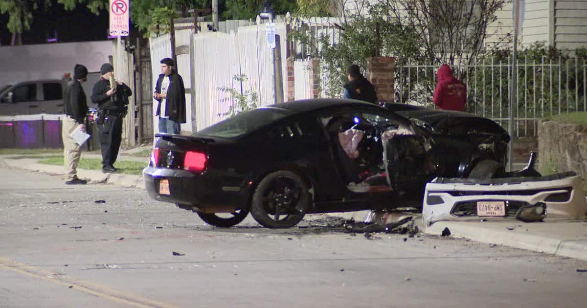 3 injured in South Dallas crash | FOX 4 Dallas-Fort Worth