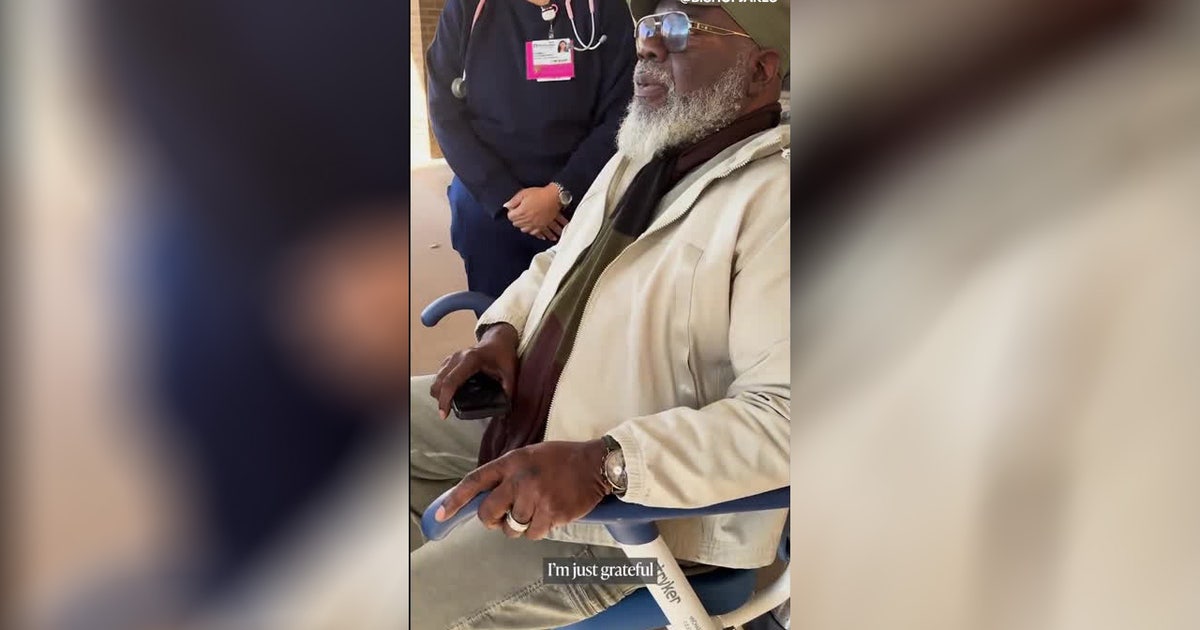 T D Jakes gives update on health says he didn t suffer stroke FOX 4