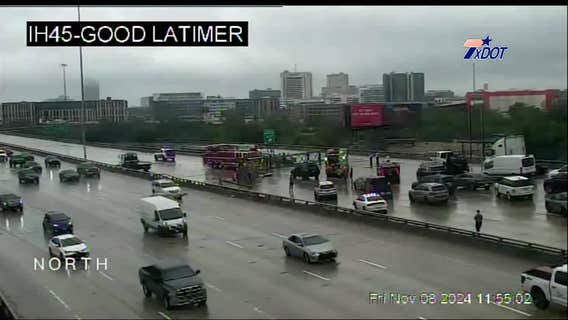 Fallen highway sign briefly shuts down I-45 in Dallas