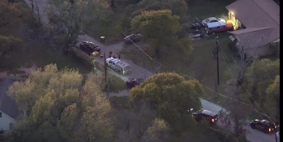 Sheriff's deputies discover 2 bodies, injured person inside Wise County home