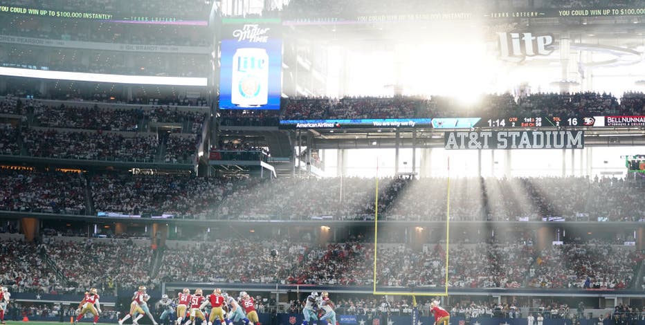 Jerry Jones shuts down calls for curtains at AT&T Stadium