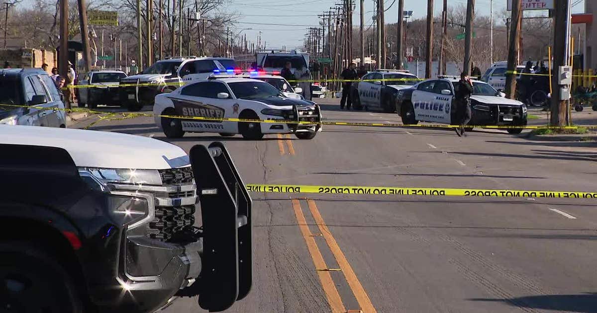 Driver dies after shooting at Dallas police, crashing during chase ...