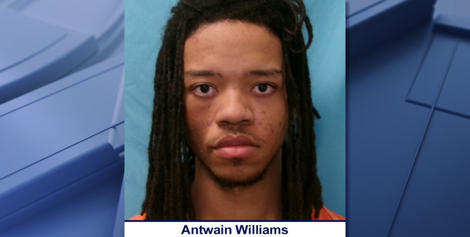19-year-old accused of stabbing Lyft driver in Frisco