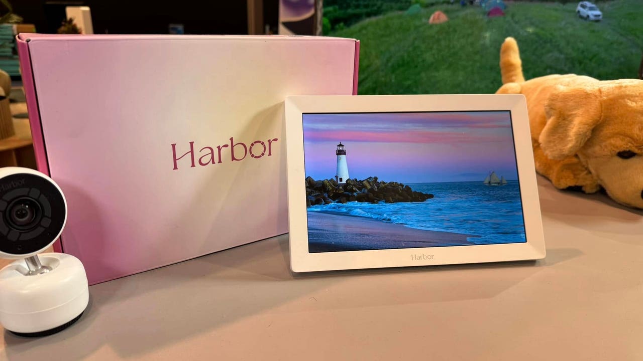 CES 2025 Realistic therapy puppy and baby monitor with night nanny