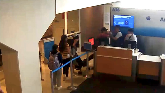 Florida man sentenced for assaulting DFW gate agent