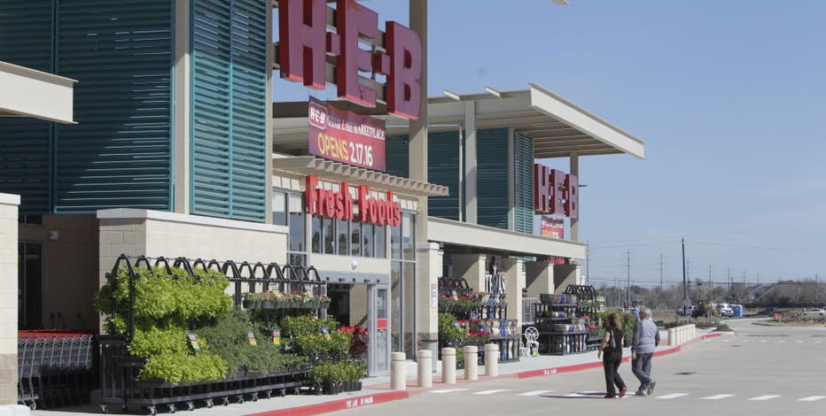 First Dallas H-E-B one step closer to construction after rezoning proposal passes