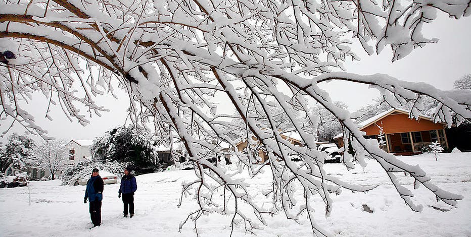 Dallas weather: Thursday's storm could join the list of DFW's biggest snowstorms